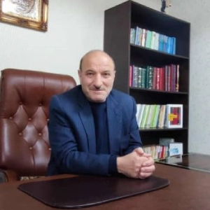 دکتر محمود باقری بهترین وکیل ملکی در اصفهان