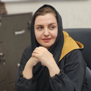 میترا بی ریایی بهترین وکیل پایه یک دادگستری در اصفهان