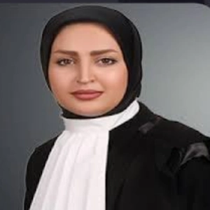 رویا اسفندیاری بهترین وکیل کرج