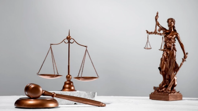 بهترین وکیل اهواز | لیست 10 وکیل متخصص در سال 1405 ⚖️