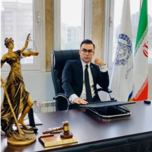 مازیار صیادی بهترین وکیل سنندج