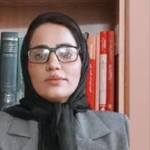 نازنین غنی فرجام بهترین وکیل خمینی شهر