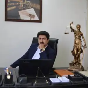 سید روح الله قاضی بهترین وکیل تهران