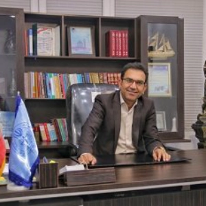 بهمن هاشمی بهترین وکیل خانواده در شیراز