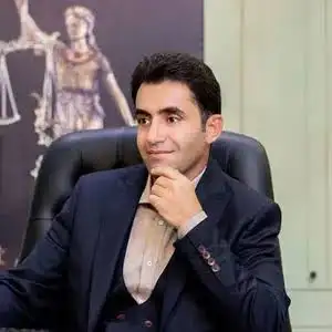 داریوش امیرپور بهترین وکیل ملکی در شیراز
