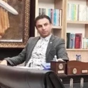 حمید بابائی بهترین وکیل حقوقی در اصفهان