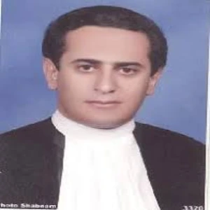 کریم مویدی بهترین وکیل کیفری در شیراز