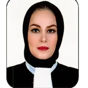 رزیتا سلطانی بهترین وکیل حقوقی در اصفهان