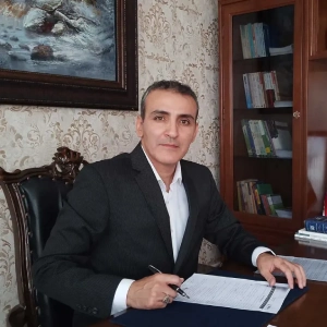 علیرضا نامور بهترین وکیل پایه یک دادگستری در تبریز