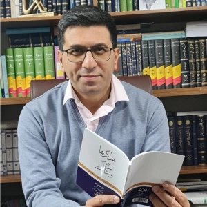امیر صادقی زاده بهترین وکیل حقوقی در کرج