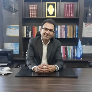 بهمن هاشمی بهترین وکیل کیفری در شیراز