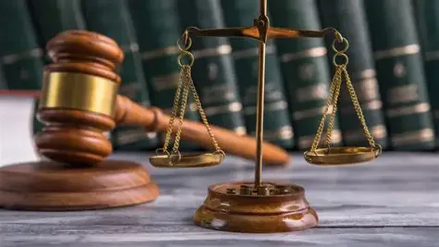 راهنمای گام به گام انتخاب بهترین وکیل در آبادان