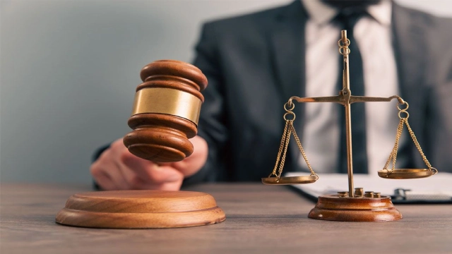 بهترین وکیل حقوقی در ارومیه | لیست 10 وکیل متخصص در سال 1405 ⚖️