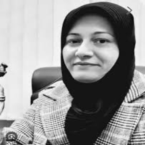 فرشته صادق بهترین وکیل خانواده در قم