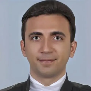 رسول رضایی بهترین وکیل پایه یک دادگستری در قم