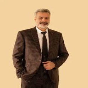 رضا یزدی بهترین وکیل ملکی در کرج