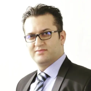 وحید دانشگری بهترین وکیل خانواده در تبریز