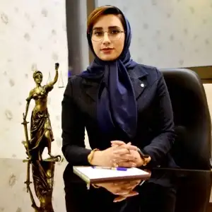 زهرا حق‌ شناس بهترین وکیل خانواده در اصفهان
