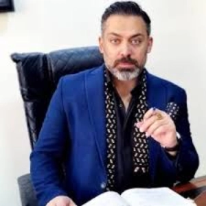دکتر علی روشن قیاس بهترین وکیل کیفری در شمال تهران