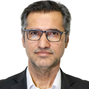 علی رمضان زاده بهترین وکیل غرب تهران